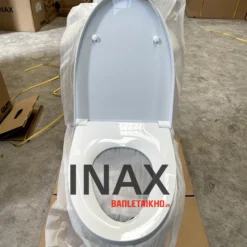 AC 902VN là Bồn cầu INAX 1 khối giá hơn 6.8tr và có chương trình tặng xịt vệ sinh 61 Góc nhìn từ trên xuống của Bồn Cầu INAX AC-902VN (AC902VN) (13)
