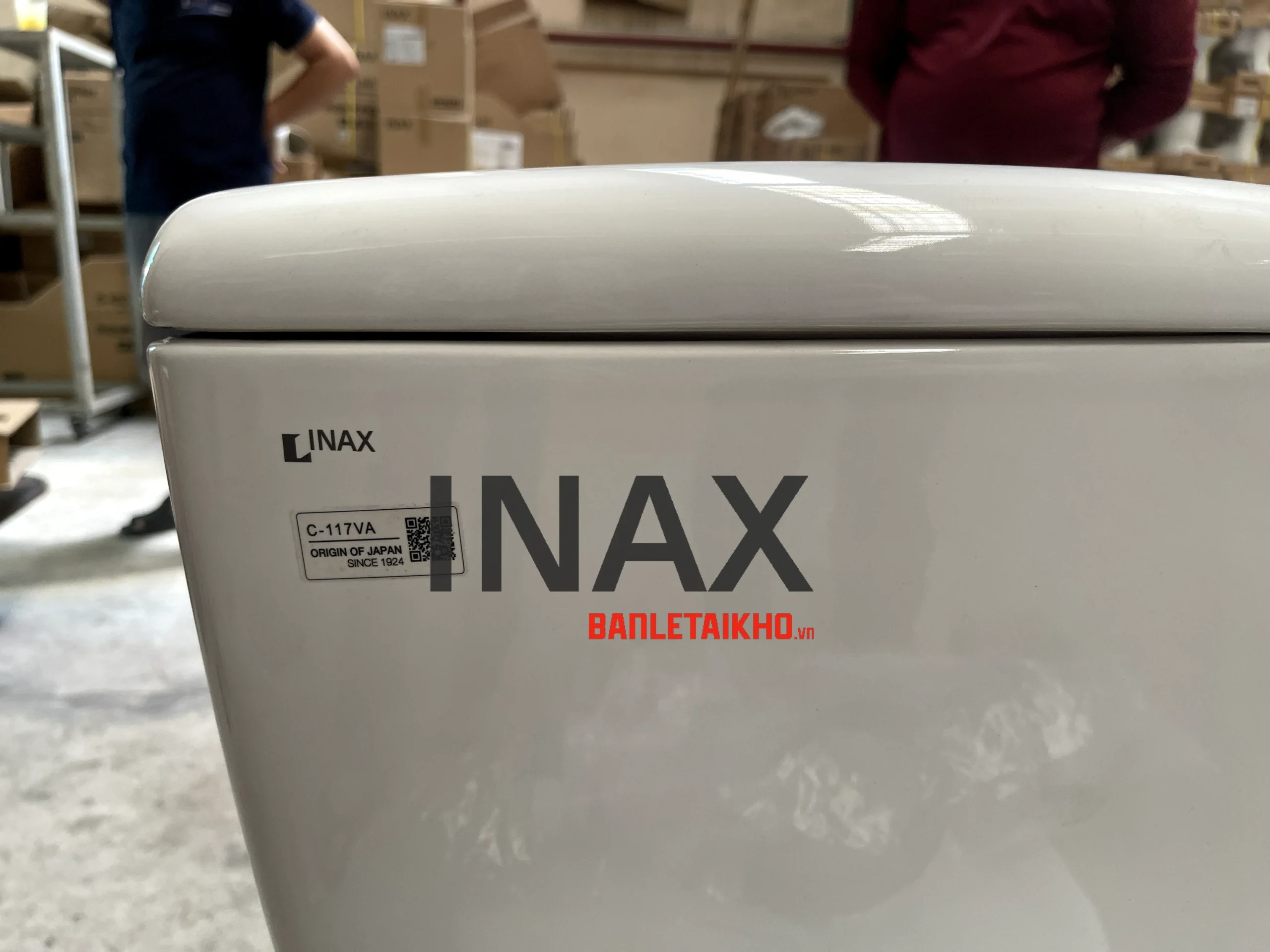 Bồn Cầu INAX C-117VA (C117VA) 2 Khối BánLẻTạiKho.VN
