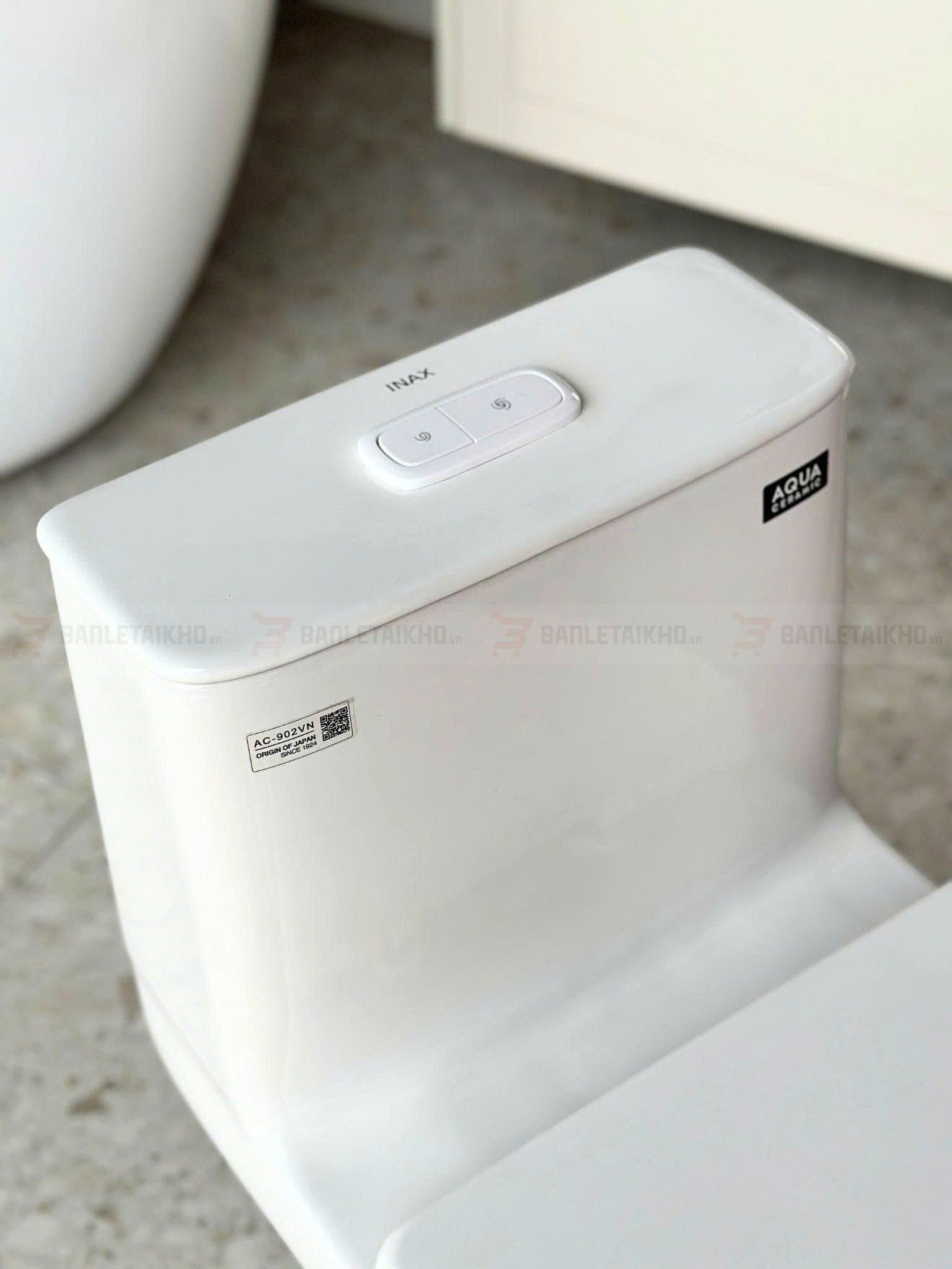 AC 902VN là Bồn cầu INAX 1 khối giá hơn 6.8tr và có chương trình tặng xịt vệ sinh 4 5. AC 902VN