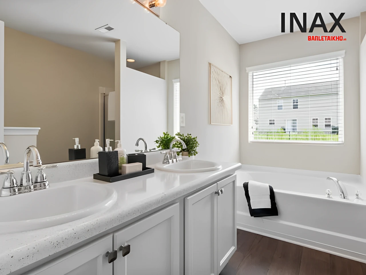 Chậu lavabo INAX mang lại nhiều tiện ích cho người tiêu dùng