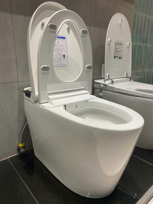 Bồn cầu chăm sóc NEOJET NEO-100 không két nước